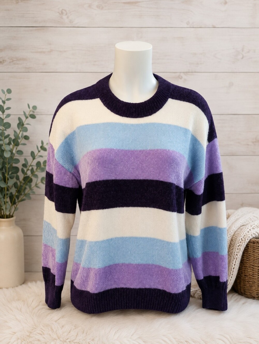 Size S George Striped Velour Crew Neck Sweater – Cozy Retro Vibes ✨